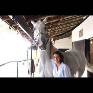 Meet your Posher, Alina